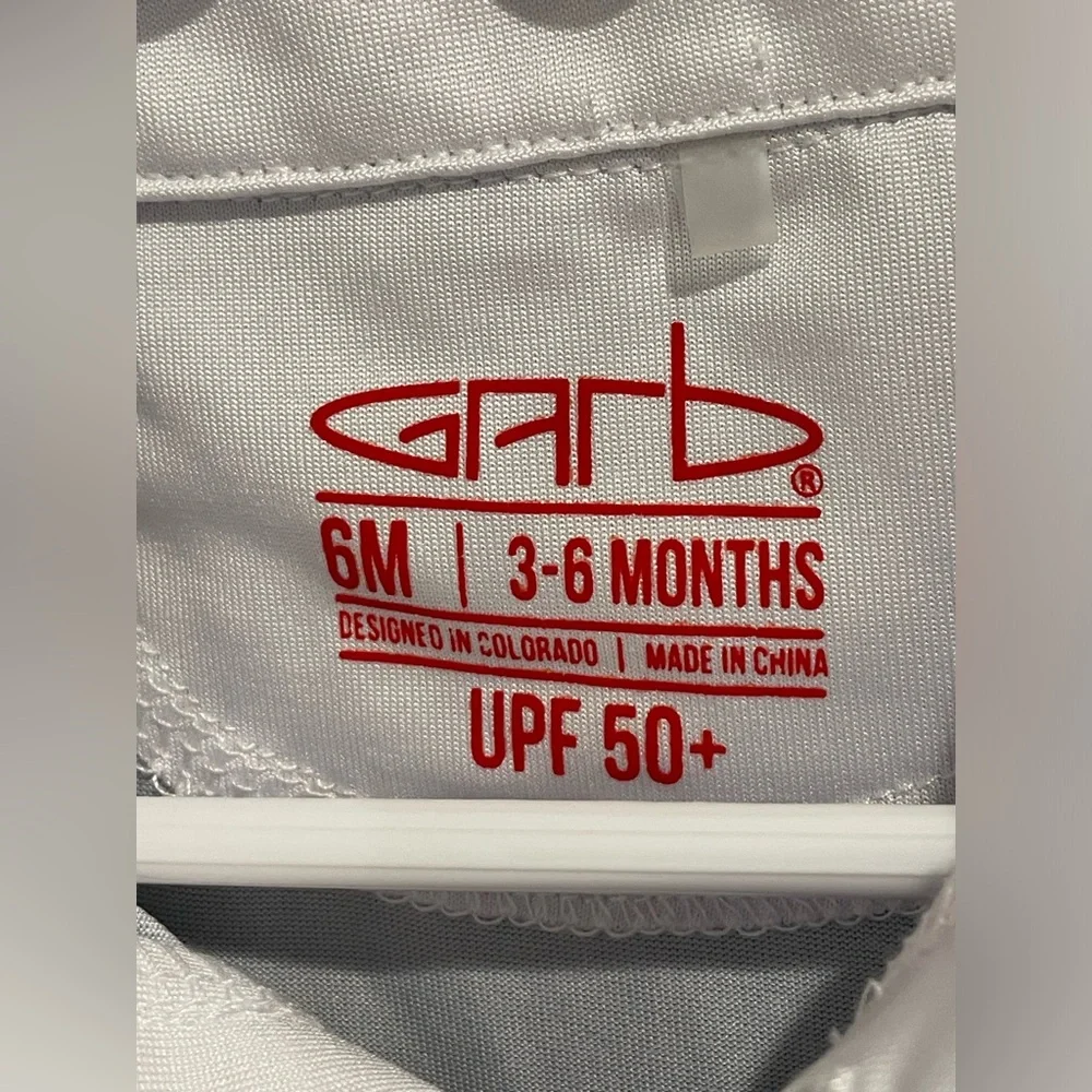 Garb Baby Onesie Size 3-6 Months‎